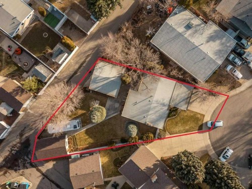 2017 16 Street North, Lethbridge, AB -  Photo Showing Other Room