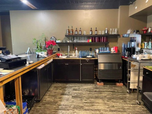 5215 47 Ave, Taber, AB 