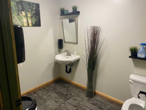 5215 47 Ave, Taber, AB 