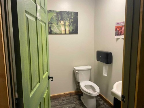 5215 47 Ave, Taber, AB 