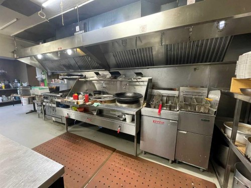 5215 47 Ave, Taber, AB 