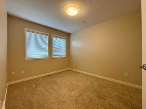 317 Moonlight Way West, Lethbridge, AB - Indoor Photo Showing Other Room