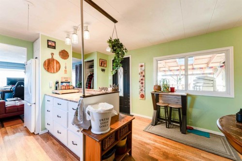 104 2Nd Street, Warner, AB - Indoor