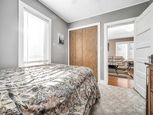 1708 21 Avenue, Coaldale, AB - Indoor Photo Showing Bedroom