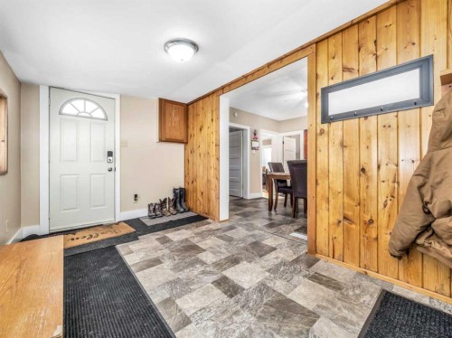 1708 21 Avenue, Coaldale, AB - Indoor Photo Showing Other Room