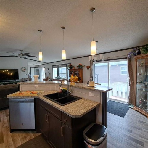 212 Engineer Avenue, Coaldale, AB 