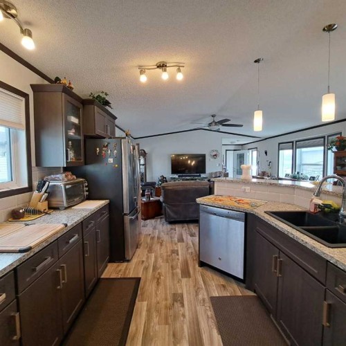 212 Engineer Avenue, Coaldale, AB 