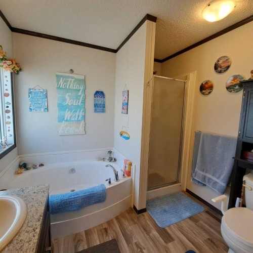 212 Engineer Avenue, Coaldale, AB 