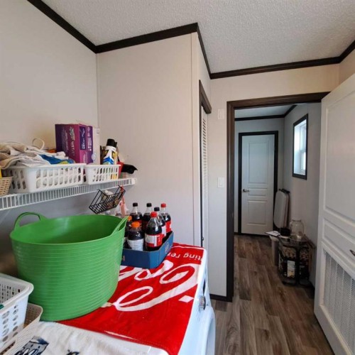 212 Engineer Avenue, Coaldale, AB 