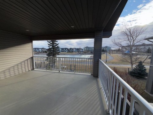 565 Edinburgh Road West, Lethbridge, AB - Outdoor