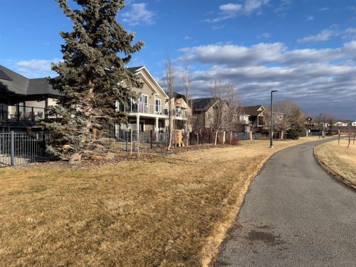 565 Edinburgh Road West, Lethbridge, AB - Outdoor