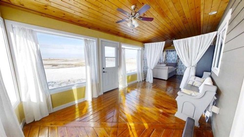 62072 Range Rd 215, Welling, AB - Indoor Photo Showing Other Room