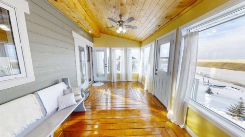 62072 Range Rd 215, Welling, AB - Indoor Photo Showing Other Room