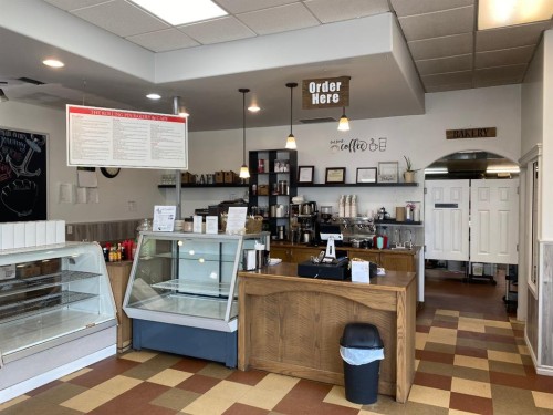 125 5 Avenue West, Bow Island, AB 