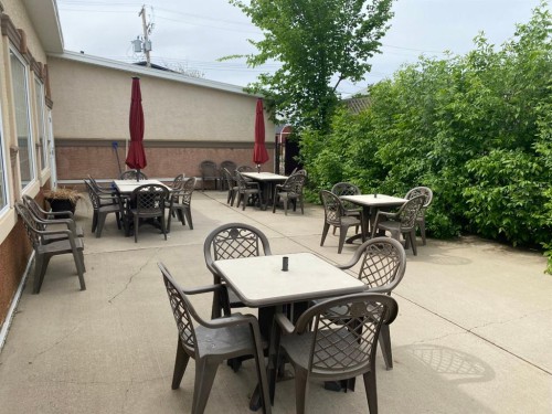 125 5 Avenue West, Bow Island, AB 