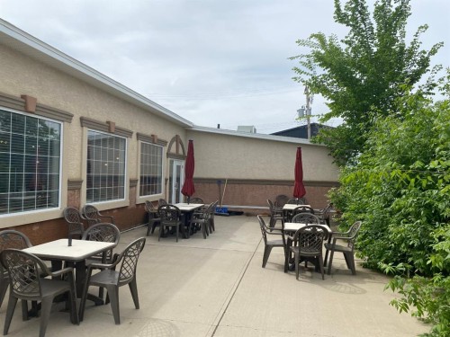 125 5 Avenue West, Bow Island, AB 