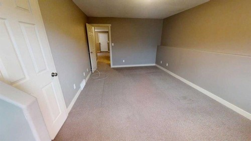 633 48 Avenue, Coalhurst, AB - Indoor Photo Showing Other Room