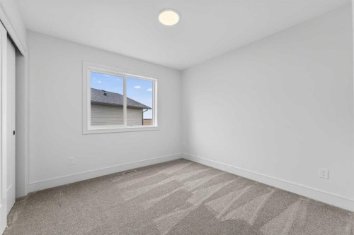 241 Blackwolf Place North, Lethbridge, AB - Indoor Photo Showing Other Room