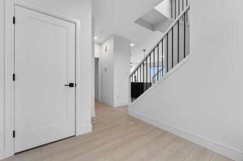 241 Blackwolf Place North, Lethbridge, AB - Indoor Photo Showing Other Room