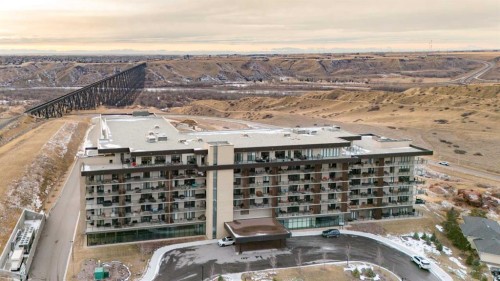 133-102 Scenic Drive NORTH Lethbridge, AB T1J 4L3