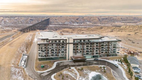 133-102 Scenic Drive North, Lethbridge, AB -  With View