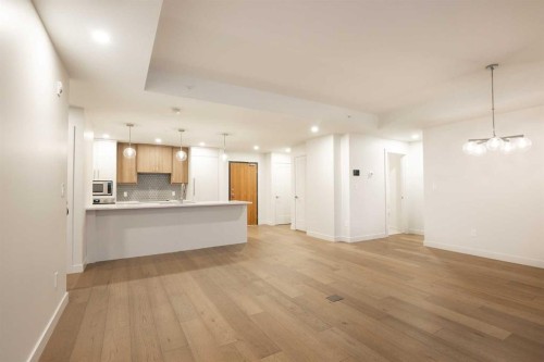 133-102 Scenic Drive North, Lethbridge, AB - Indoor