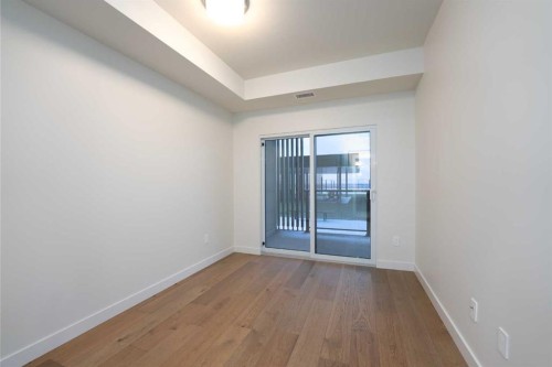 133-102 Scenic Drive North, Lethbridge, AB - Indoor Photo Showing Other Room