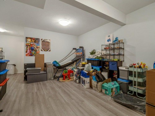 702-210 Firelight Way West, Lethbridge, AB 