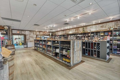 82-6200 46 Avenue, Taber, AB 