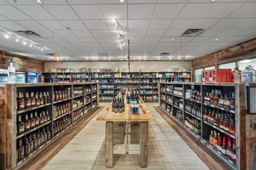 82-6200 46 Avenue, Taber, AB 