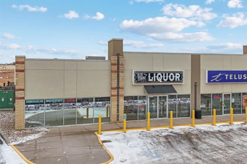 82-6200 46 Avenue, Taber, AB 