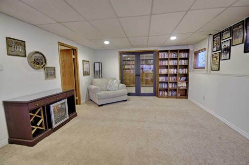 46 Heritage Crescent West, Lethbridge, AB - Indoor