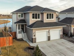 131 Goldenrod Way WEST Lethbridge, AB T1J 5V2