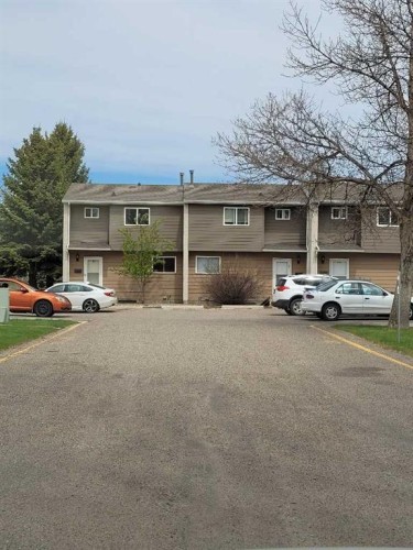 7-65 Lafayette Boulevard, Lethbridge, AB - Outdoor