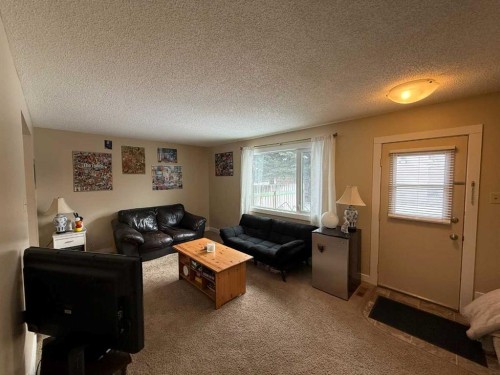 7-65 Lafayette Boulevard, Lethbridge, AB - Indoor Photo Showing Other Room