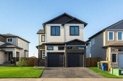 344 Rivergrove Chase WEST Lethbridge, AB T1K 8E9