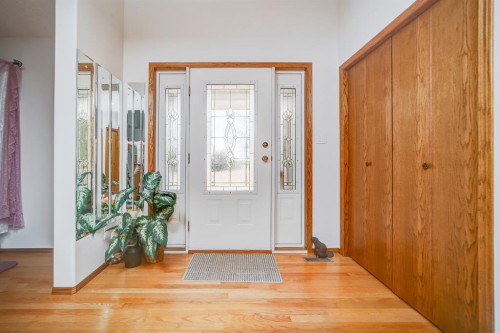 161078 Twp  132 Road, Vauxhall, AB - Indoor Photo Showing Other Room