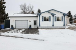 3217 31 Street SOUTH Lethbridge, AB T1K 7K1