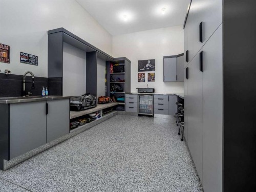 19 Stonecrest Point West, Lethbridge, AB - Indoor