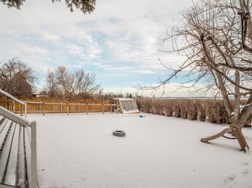 90 Chippewa Crescent West, Lethbridge, AB - Outdoor