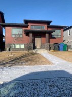 359 Caledonia Boulevard WEST Lethbridge, AB T1J 5A5