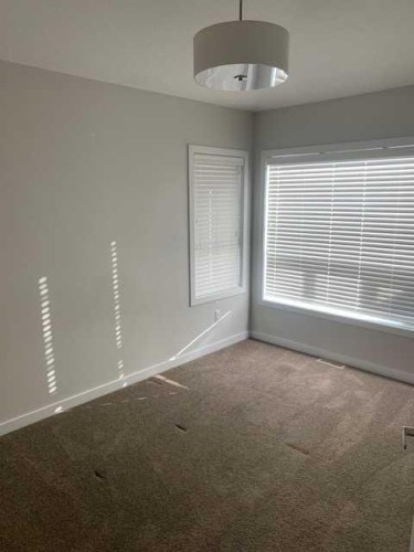 359 Caledonia Boulevard West, Lethbridge, AB 