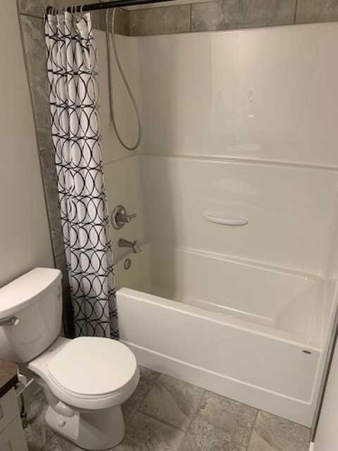 359 Caledonia Boulevard West, Lethbridge, AB 