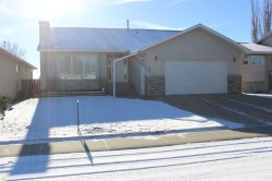 605 Maple Place  Picture Butte, AB T0K 1V0