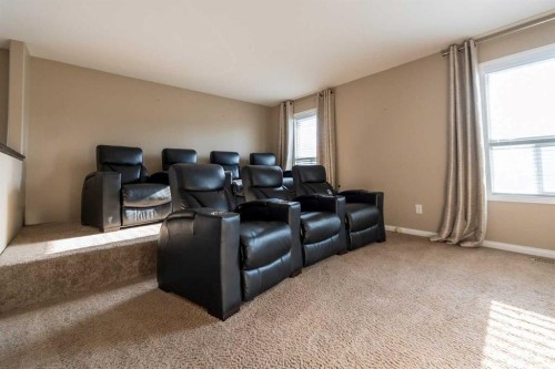 733 Twinriver Loop West, Lethbridge, AB - Indoor
