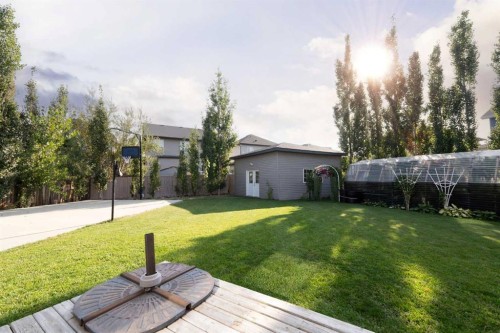 733 Twinriver Loop West, Lethbridge, AB - Outdoor With Deck Patio Veranda