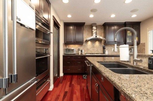 443 Everbrook Way Sw, Calgary, AB - Indoor Photo Showing Kitchen With Double Sink With Upgraded Kitchen