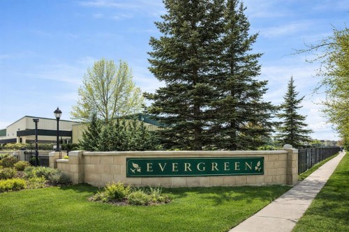 443 Everbrook Way Sw, Calgary, AB - Outdoor