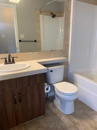 165 Lynx Road North, Lethbridge, AB 