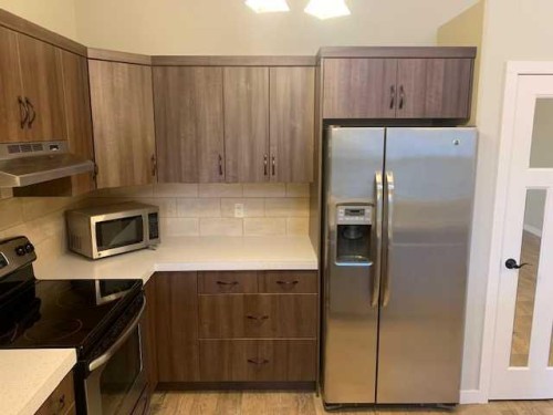 165 Lynx Road North, Lethbridge, AB 